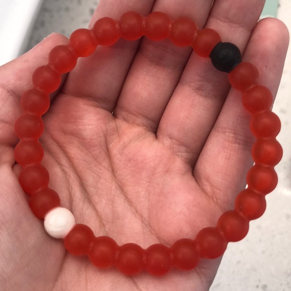 Save The Children Lokai Bracelet - Picture 2 of 2